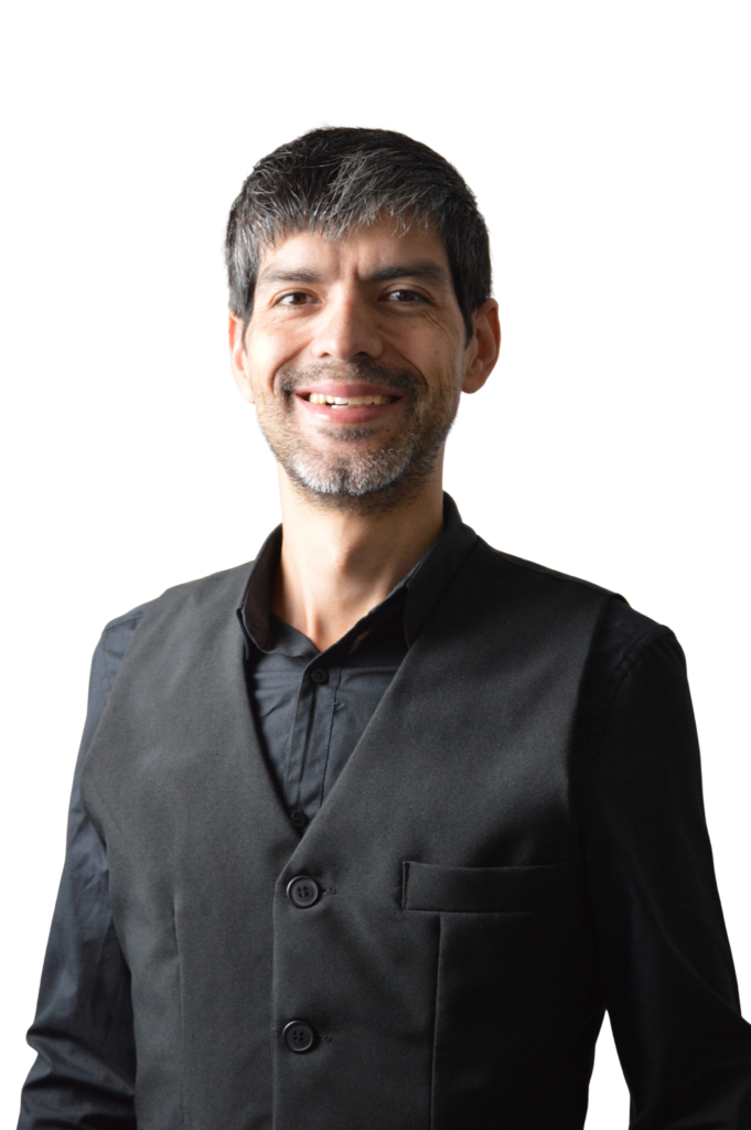 Eduardo Negrete, agente inmobiliario de Propiedades Elitte